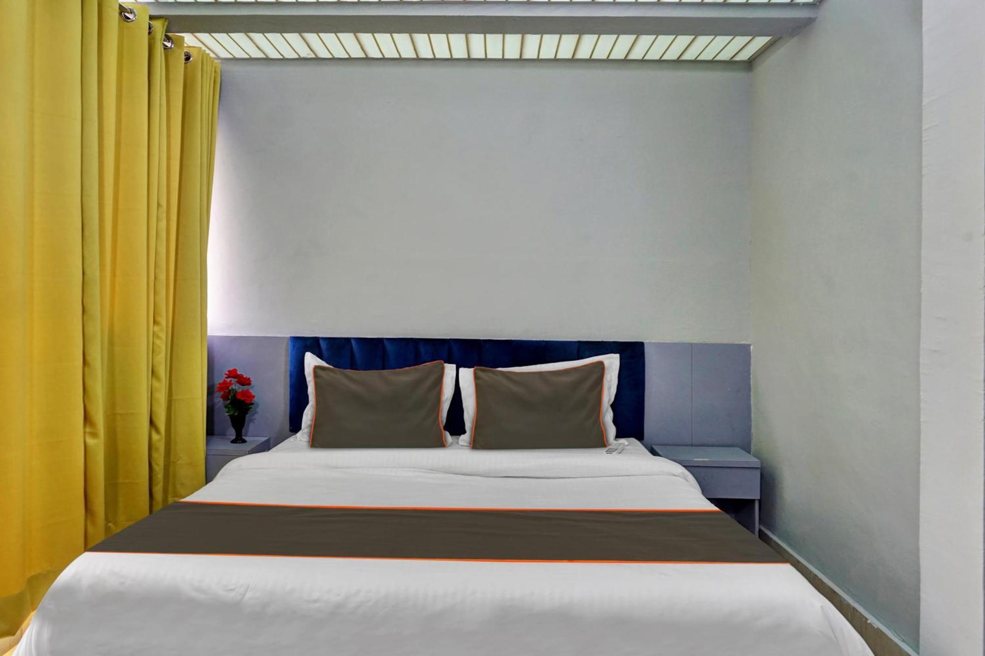 Collection O Baner Executive Stays Pune Exterior foto