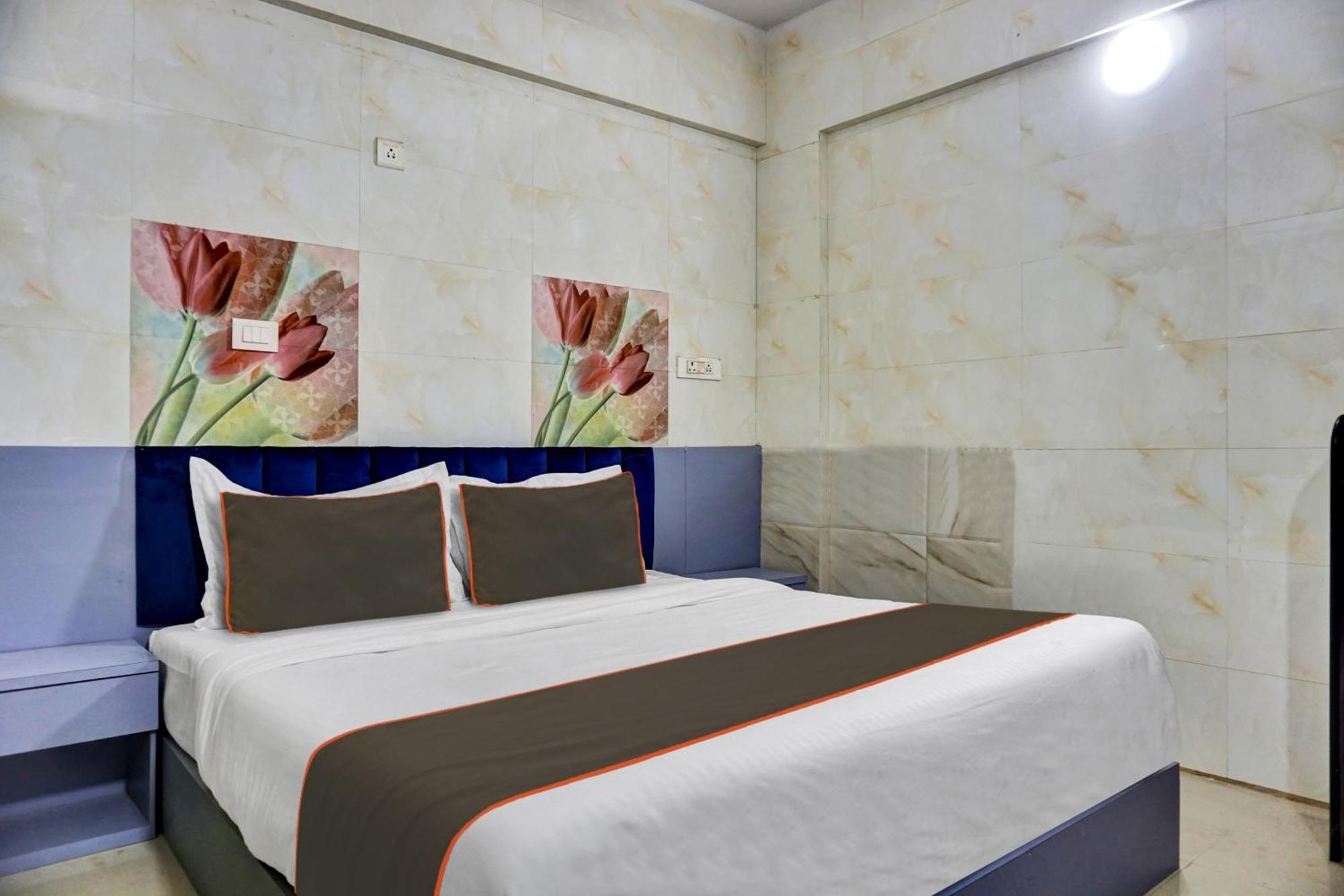 Collection O Baner Executive Stays Pune Exterior foto